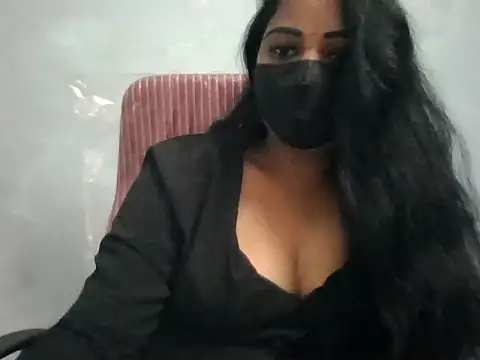 Snapshot of Rathi-priyaa chatting on 05/03/26, 04:40 Rathi-priyaa online show from 05/03/26, 04:40