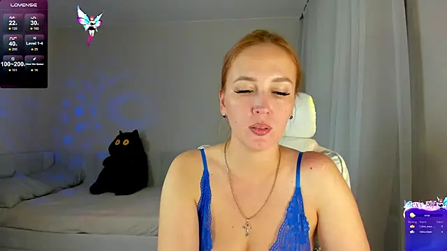 Snapshot of she_wolf chatting on 07/06/26, 03:03 she wolf online show from 07/06/26, 03:03