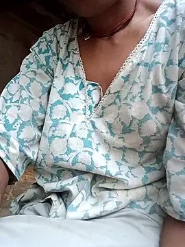 Desi Couple P online show from 05/16/26, 12:07