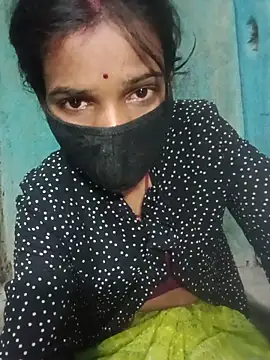 Desi Couple P online show from 05/19/26, 03:18