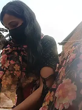 Desi Couple P online show from 06/02/26, 01:40
