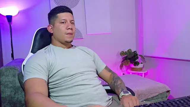  robertobaggioo online show from 07/06/26, 05:04