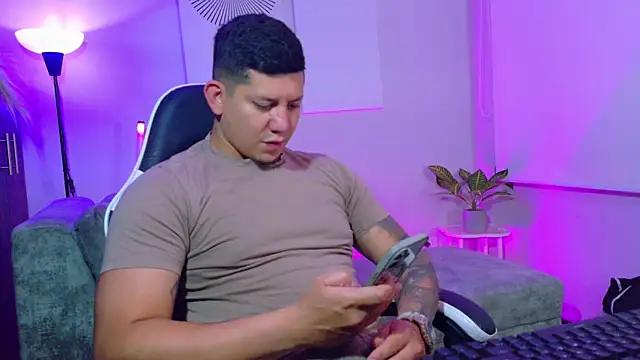  robertobaggioo online show from 07/22/26, 12:19