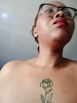 ShantelBootyBoobs online show from 06/15/26, 11:56