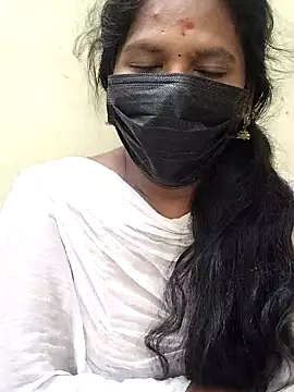 Snapshot of Tamil_Ramya_ chatting on 05/17/26, 05:20 Tamil Ramya online show from 05/17/26, 05:20