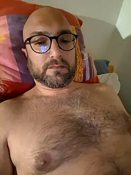 Snapshot of cetriolino chatting on 03/31/26, 06:52 cetriolino online show from 03/31/26, 06:52