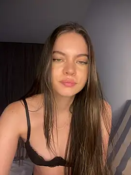 Snapshot of alyabelova chatting on 04/02/26, 05:05 alyabelova online show from 04/02/26, 05:05