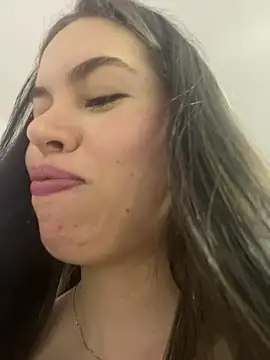 Snapshot of alyabelova chatting on 05/15/26, 04:30 alyabelova online show from 05/15/26, 04:30