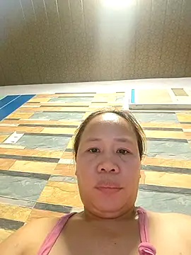 Snapshot of squirtshantal chatting on 09/12/25, 09:53 squirtshantal online show from 09/12/25, 09:53