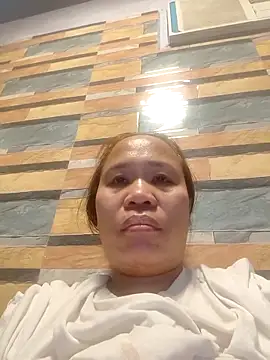 Snapshot of squirtshantal chatting on 09/26/25, 09:35 squirtshantal online show from 09/26/25, 09:35