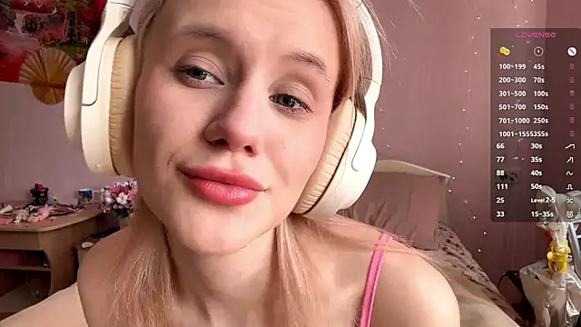Snapshot of MelissaZaria chatting on 04/12/26, 06:29 MelissaZaria online show from 04/12/26, 06:29