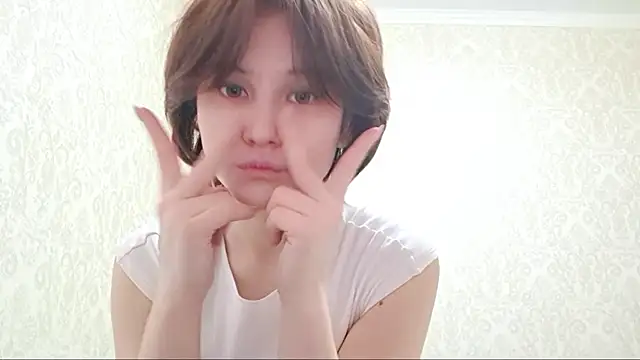 Snapshot of TrueViva chatting on 02/13/26, 11:39 TrueViva online show from 02/13/26, 11:39