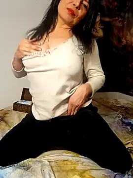 MadamBell online show from 03/14/26, 03:17