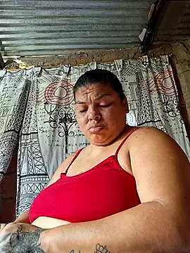 Juli Powl online show from 07/05/26, 02:57