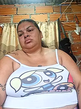 Juli Powl online show from 07/14/26, 01:17