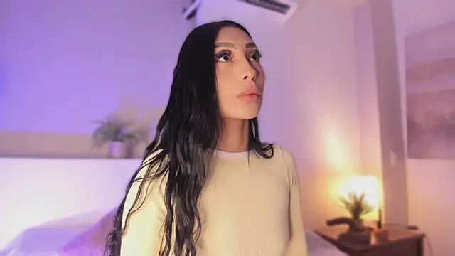 Snapshot of _victoria_lee chatting on 05/28/26, 12:24 victoria lee online show from 05/28/26, 12:24
