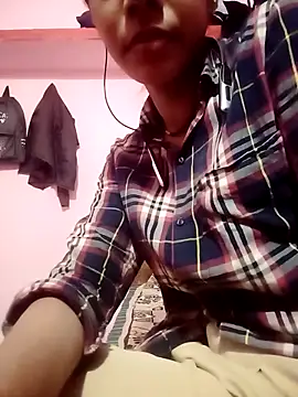 Snapshot of tocixgi chatting on 02/16/26, 08:32 tocixgi online show from 02/16/26, 08:32
