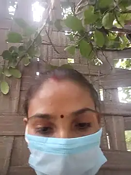 Snapshot of Seenu---Thakur chatting on 06/11/26, 09:29 Seenu---Thakur online show from 06/11/26, 09:29