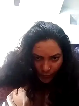 Snapshot of Anushka_Singh0 chatting on 02/20/26, 10:38 Anushka Singh0 online show from 02/20/26, 10:38