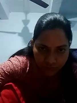 Snapshot of Anushka_Singh0 chatting on 03/05/26, 04:25 Anushka Singh0 online show from 03/05/26, 04:25