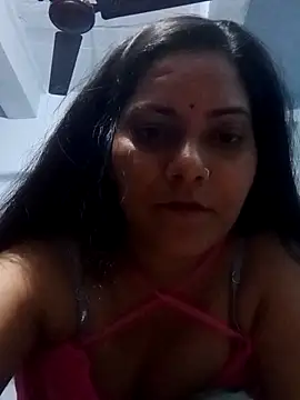 Snapshot of Anushka_Singh0 chatting on 03/21/26, 05:27 Anushka Singh0 online show from 03/21/26, 05:27