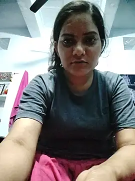 Snapshot of Anushka_Singh0 chatting on 06/03/26, 05:07 Anushka Singh0 online show from 06/03/26, 05:07