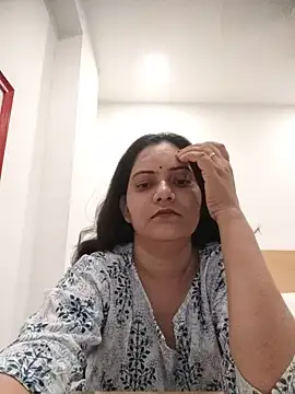 Snapshot of Anushka_Singh0 chatting on 06/04/26, 02:01 Anushka Singh0 online show from 06/04/26, 02:01