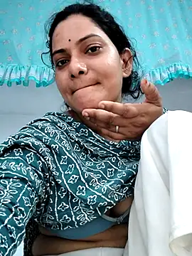 Anushka Singh0 online show from 07/02/26, 03:23