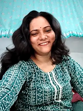 Anushka Singh0 online show from 07/13/26, 12:52