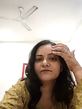 Anushka Singh0 online show from 07/30/26, 09:41