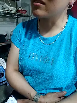 Snapshot of nelina_12345 chatting on 04/03/26, 07:06 nelina 12345 online show from 04/03/26, 07:06