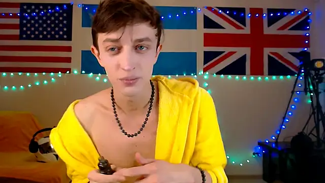 Snapshot of John_Meow chatting on 02/14/26, 12:13 John Meow online show from 02/14/26, 12:13