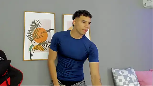 Snapshot of Thomas_walker14 chatting on 06/02/26, 12:40 Thomas walker14 online show from 06/02/26, 12:40