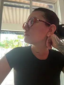 Snapshot of Roma_xxx chatting on 05/31/26, 05:20 Roma xxx online show from 05/31/26, 05:20
