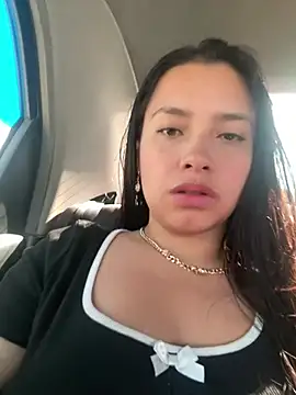 Miss Bella Flame online show from 07/13/26, 08:22