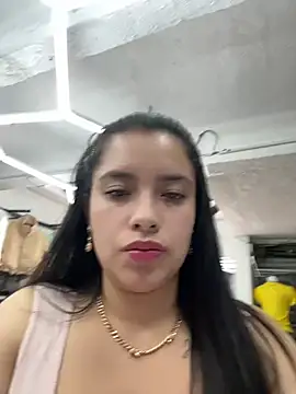 Miss Bella Flame online show from 07/25/26, 06:38