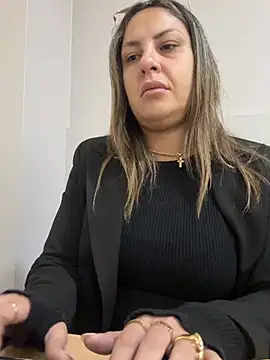 leona-david online show from 07/23/26, 12:03