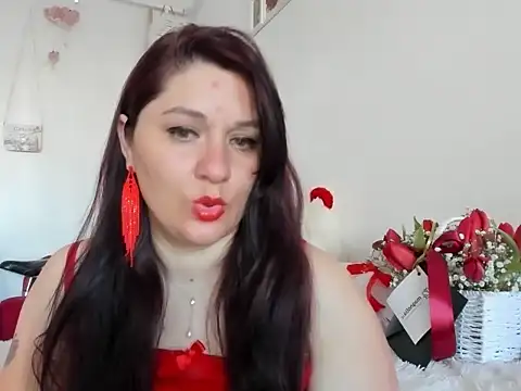 Snapshot of EVELYNA88 chatting on 03/10/26, 10:09 EVELYNA88 online show from 03/10/26, 10:09
