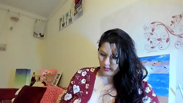 Snapshot of EVELYNA88 chatting on 03/31/26, 05:46 EVELYNA88 online show from 03/31/26, 05:46