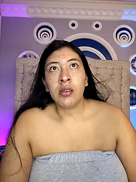Snapshot of sluttybby_ chatting on 03/25/26, 03:23 sluttybby online show from 03/25/26, 03:23