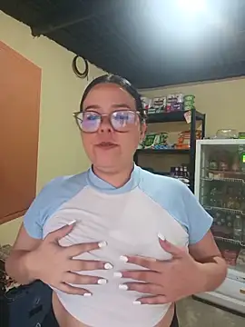 Blanquita vip online show from 06/17/26, 11:12