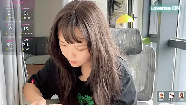 Snapshot of xiaosu22 chatting on 06/13/26, 06:55 xiaosu22 online show from 06/13/26, 06:55