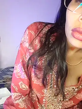 Snapshot of Horny_Girl_VIP chatting on 02/16/26, 01:40 Horny Girl VIP online show from 02/16/26, 01:40