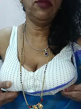 Kannadasexywifes online show from 07/13/26, 06:16