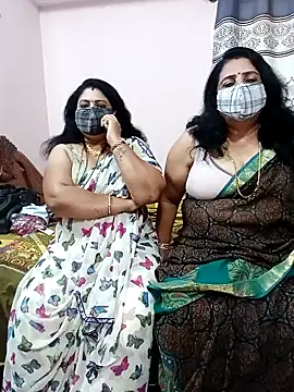 Kannadasexywifes online show from 07/14/26, 10:21
