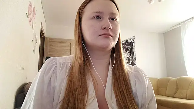 Snapshot of AnikaLipps chatting on 03/04/26, 02:45 AnikaLipps online show from 03/04/26, 02:45