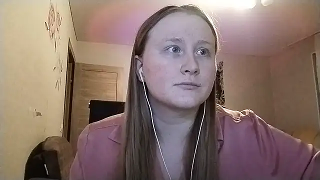 Snapshot of AnikaLipps chatting on 04/06/26, 12:08 AnikaLipps online show from 04/06/26, 12:08