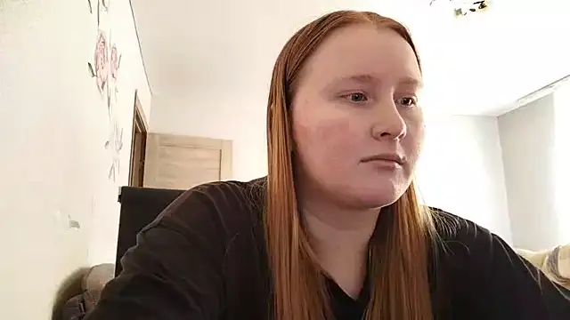 Snapshot of AnikaLipps chatting on 05/16/26, 04:50 AnikaLipps online show from 05/16/26, 04:50