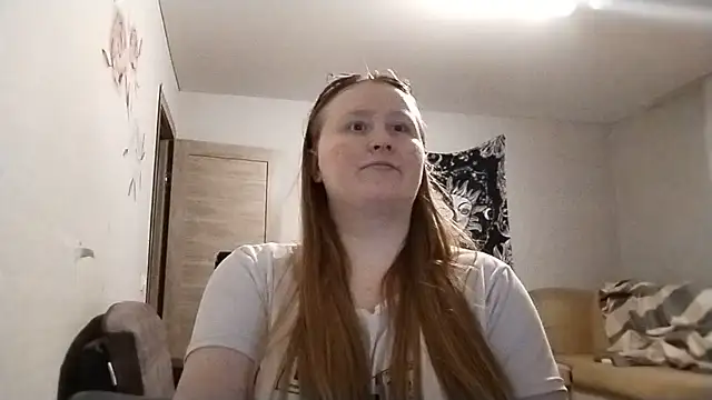 Snapshot of AnikaLipps chatting on 06/11/26, 01:38 AnikaLipps online show from 06/11/26, 01:38