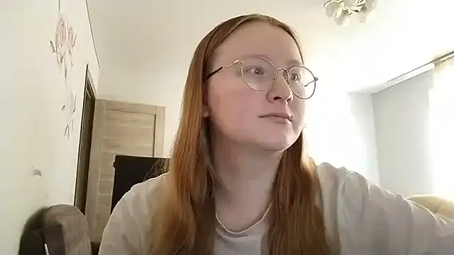 AnikaLipps online show from 06/30/26, 11:22